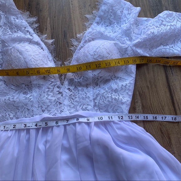 White Lace Long Gown size S - Picture 5 of 5